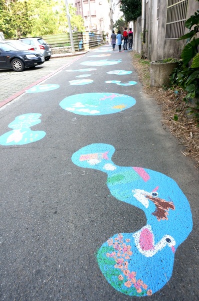 水巷覓鏡 & 水圈圈：2013桃園地景藝術節～水巷覓鏡 & 炳哥的機器人異想世界