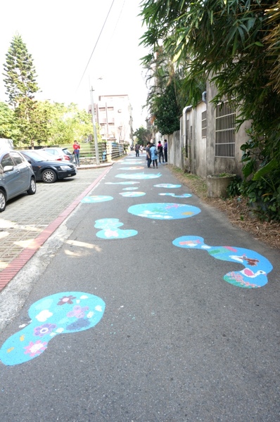 水巷覓鏡 & 水圈圈：2013桃園地景藝術節～水巷覓鏡 & 炳哥的機器人異想世界