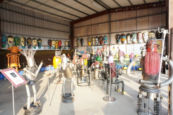 水巷覓鏡 & 水圈圈：2013桃園地景藝術節～水巷覓鏡 & 炳哥的機器人異想世界