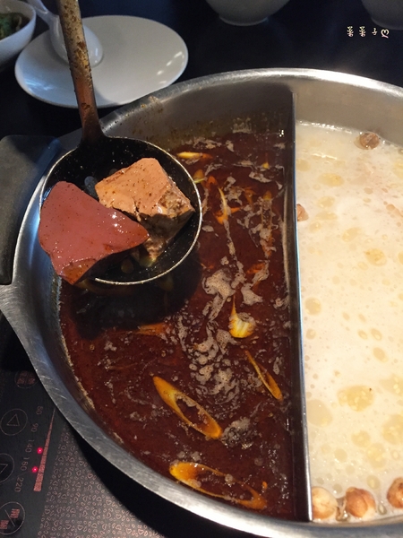 辛殿麻辣鍋(松江南京店)：[台北中山]食材不馬虎的吃到飽 ♥『辛殿麻辣鍋(松江南京店)』♥ 海鮮尚青不怕你吃