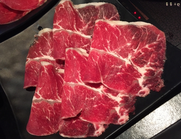 辛殿麻辣鍋(松江南京店)：[台北中山]食材不馬虎的吃到飽 ♥『辛殿麻辣鍋(松江南京店)』♥ 海鮮尚青不怕你吃