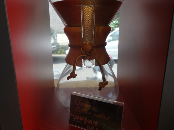 巴蕾麵包：1020717[官本金文愛台灣]巴蕾麵包好吃猶如站在青青草原中的無敵老K