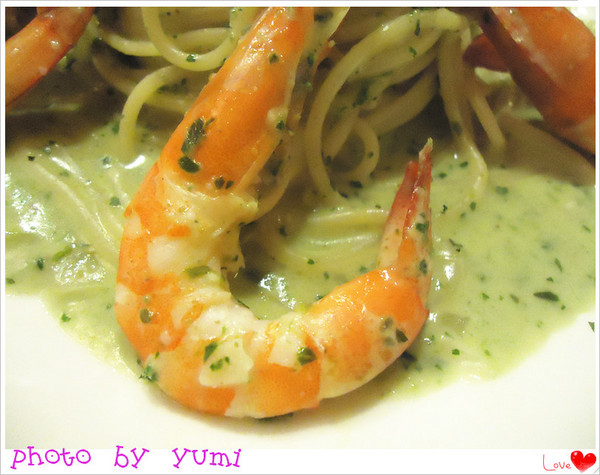 Midtown Cafe：【高雄食記】平價又美味♥飲料無限續杯  麵包貝果吃到飽@Midtown Bagel Cafe