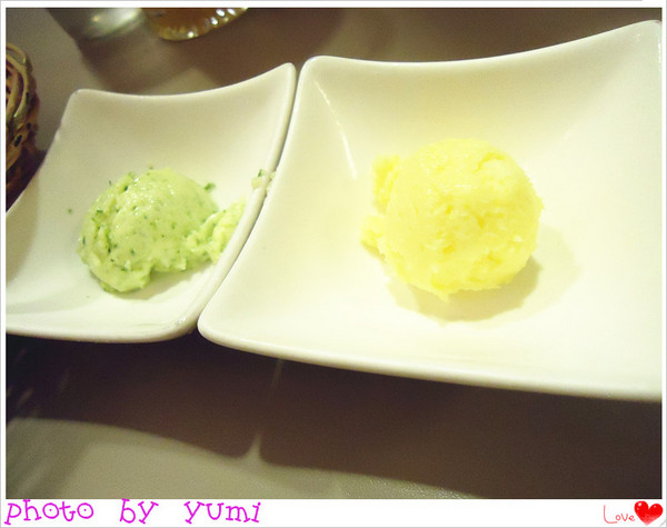 Midtown Cafe：【高雄食記】平價又美味♥飲料無限續杯  麵包貝果吃到飽@Midtown Bagel Cafe