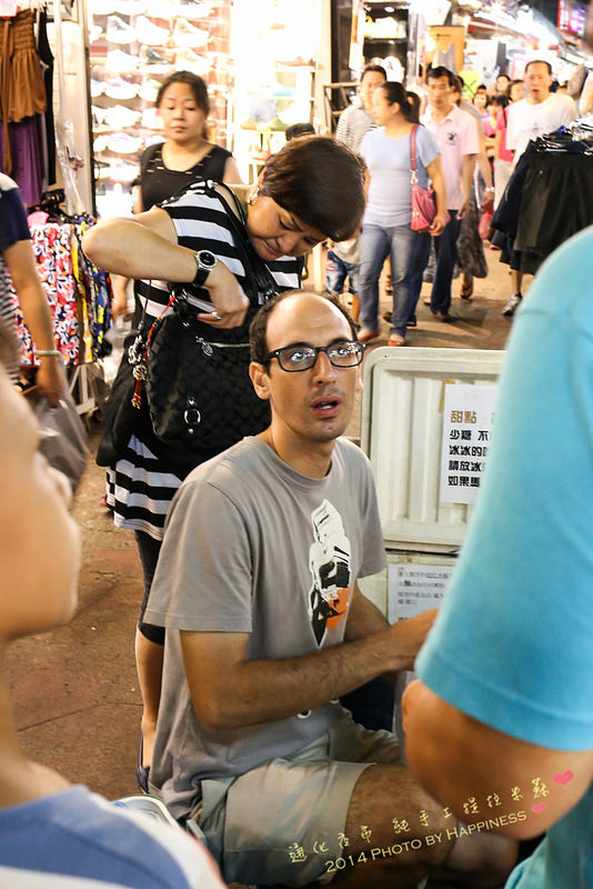 義式手工提拉米蘇：【台北信義_臨江街觀光夜市】限量義式手工提拉米蘇 ♥ 味蕾大滿足! 終於又吃到我朝思暮想的提拉米蘇! ♥