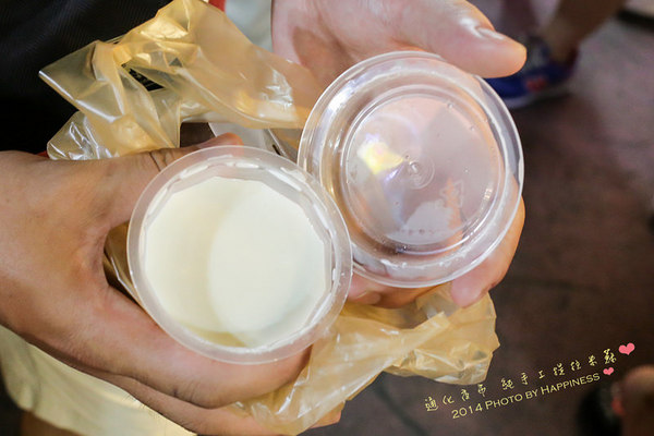 義式手工提拉米蘇：【台北信義_臨江街觀光夜市】限量義式手工提拉米蘇 ♥ 味蕾大滿足! 終於又吃到我朝思暮想的提拉米蘇! ♥