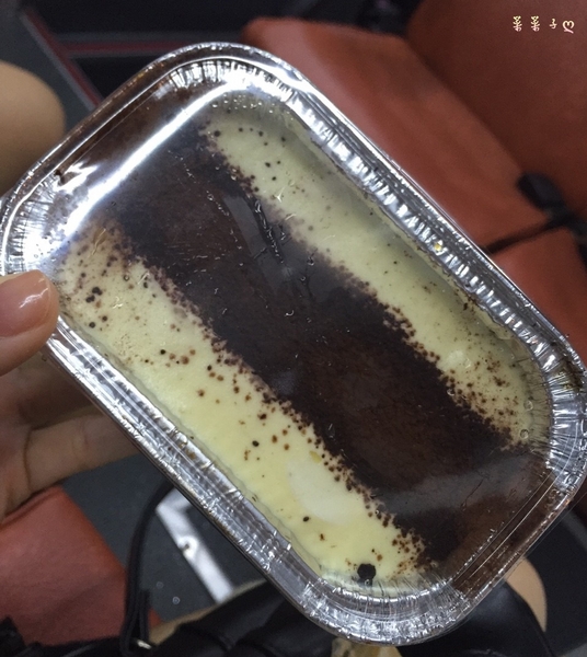 義式手工提拉米蘇：[台北大安]臨江夜市義大利人賣的提拉米蘇 ♥ 『Lucky Machi』 ♥ 沒齒難忘的義式甜點