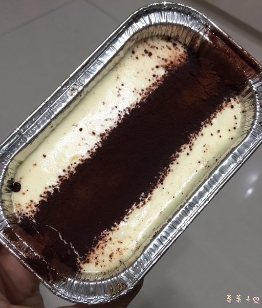 義式手工提拉米蘇：[台北大安]臨江夜市義大利人賣的提拉米蘇 ♥ 『Lucky Machi』 ♥ 沒齒難忘的義式甜點