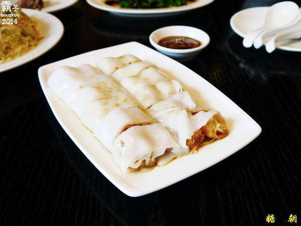 糖朝(台中金典形象店)：港式茶點之外還要加上現點現沖的原木桶豆腐花才過癮，「糖朝」(台中金典店) ～