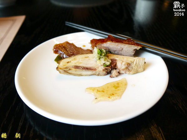 糖朝(台中金典形象店)：港式茶點之外還要加上現點現沖的原木桶豆腐花才過癮，「糖朝」(台中金典店) ～