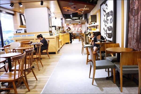 高樂雅咖啡(台北長安店):【高樂雅咖啡】澳洲最大連鎖咖啡店,進駐台灣!