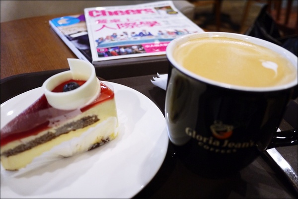 高樂雅咖啡(台北長安店):【高樂雅咖啡】澳洲最大連鎖咖啡店,進駐台灣!