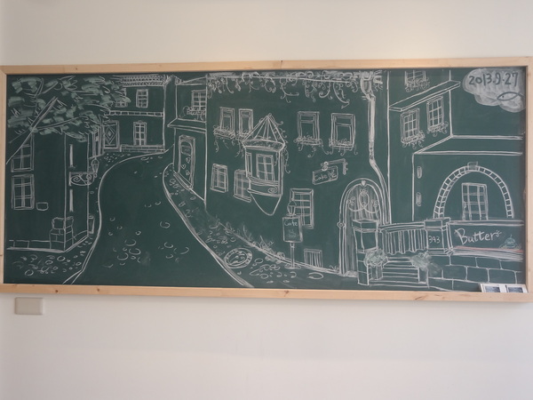 Butter巴特早午餐：1021031[官本金文愛台灣口碑券第12彈]幸運繽紛彩蛋Butter巴特早午餐彷彿在復古英式鄉村中享食彩色蛋餅及美味的海鮮總匯軟法堡