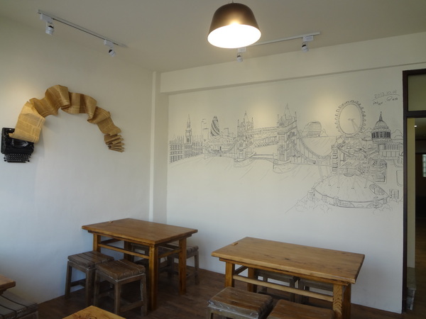 Butter巴特早午餐：1021031[官本金文愛台灣口碑券第12彈]幸運繽紛彩蛋Butter巴特早午餐彷彿在復古英式鄉村中享食彩色蛋餅及美味的海鮮總匯軟法堡