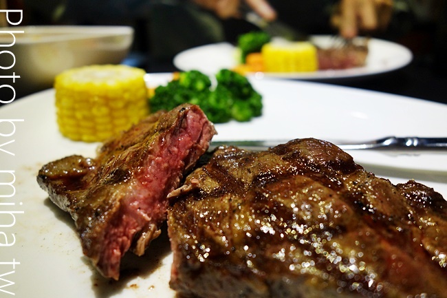 小惡魔炭燒牛排 冰蹦拉 平價牛排