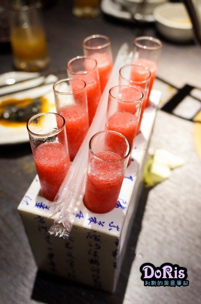 這一鍋(吉林殿)：酸菜鍋徹底搶走了麻辣湯頭的風采-這一鍋皇室秘藏鍋物(吉林殿)