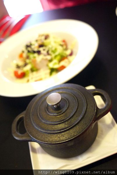 普拉嬤嬤La Mère Poulard:冒泡泡的舒芙蕾烘蛋。【La Mère Poular 普拉嬤嬤】法式經典料理