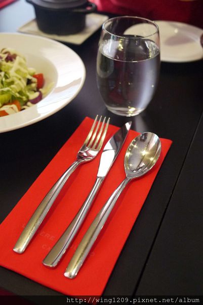 普拉嬤嬤La Mère Poulard:冒泡泡的舒芙蕾烘蛋。【La Mère Poular 普拉嬤嬤】法式經典料理