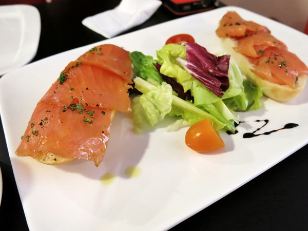 普拉嬤嬤 LA MÉRE POULARD CAFÉ:【捷運忠孝敦化】傳承百年的法國料理 — 普拉嬤嬤 LA MÉRE POULARD CAFÉ