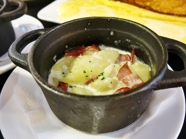 普拉嬤嬤 LA MÉRE POULARD CAFÉ:【捷運忠孝敦化】傳承百年的法國料理 — 普拉嬤嬤 LA MÉRE POULARD CAFÉ