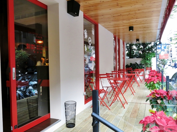 普拉嬤嬤 LA MÉRE POULARD CAFÉ:【捷運忠孝敦化】傳承百年的法國料理 — 普拉嬤嬤 LA MÉRE POULARD CAFÉ