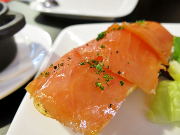 普拉嬤嬤 LA MÉRE POULARD CAFÉ:【捷運忠孝敦化】傳承百年的法國料理 — 普拉嬤嬤 LA MÉRE POULARD CAFÉ