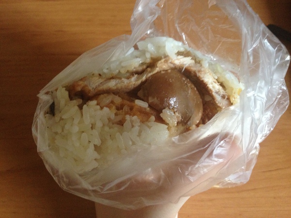 水哥養生早餐(民生店):水哥養生早餐──豬里肌飯糰