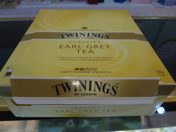 樂蒙地 L'amande：1021106[官本金文愛台灣口碑券第13彈]Tiffany綠色系樂蒙地L'amande的檸檬蛋糕好吃到要唱Lemon Tree