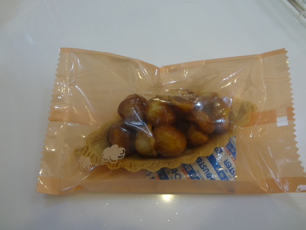 樂蒙地 L'amande：1021106[官本金文愛台灣口碑券第13彈]Tiffany綠色系樂蒙地L'amande的檸檬蛋糕好吃到要唱Lemon Tree