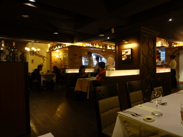 蝸牛義大利餐廳(敦南店)：蝸牛義大利餐廳 (敦南店)