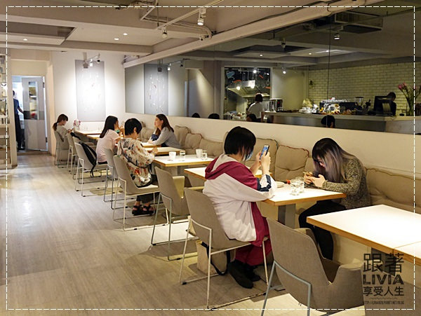 0925-Cafe a la mode (2)