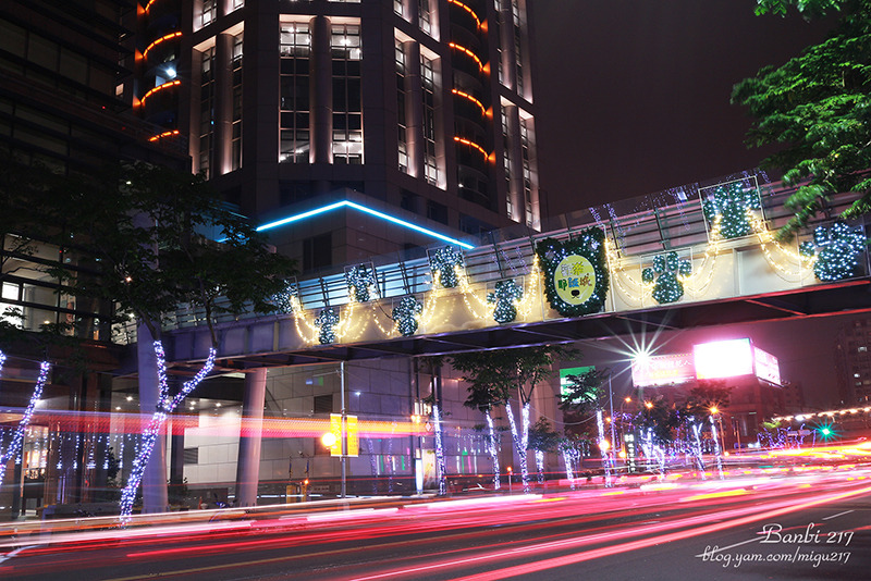 Banbi217 美食旅遊: 2013新北市歡樂耶誕城 聖誕節旅遊免費景點活動 (捷運板橋站,板橋車站)[文末附板橋美食]