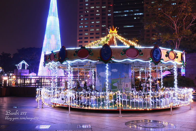 Banbi217 美食旅遊: 2013新北市歡樂耶誕城 聖誕節旅遊免費景點活動 (捷運板橋站,板橋車站)[文末附板橋美食]