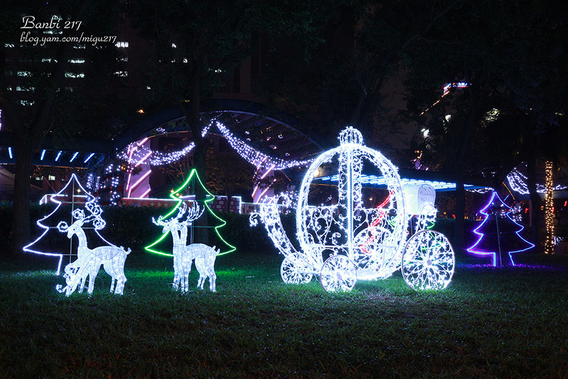 Banbi217 美食旅遊: 2013新北市歡樂耶誕城 聖誕節旅遊免費景點活動 (捷運板橋站,板橋車站)[文末附板橋美食]