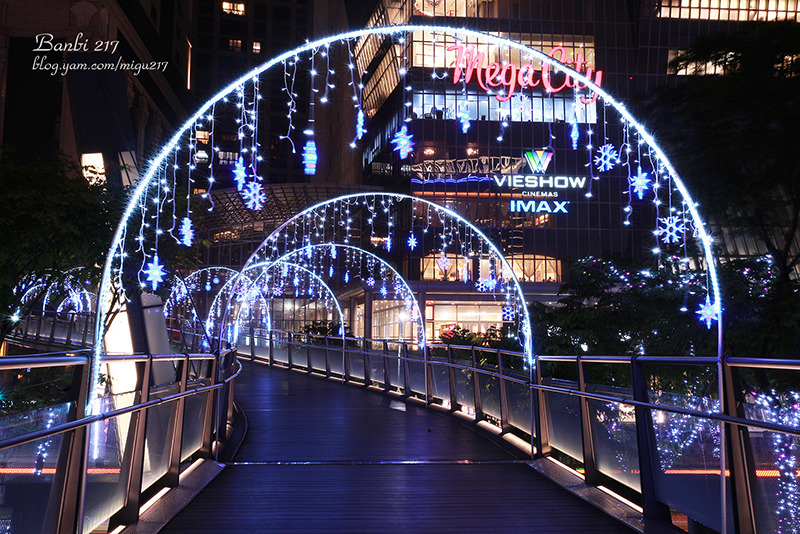 Banbi217 美食旅遊: 2013新北市歡樂耶誕城 聖誕節旅遊免費景點活動 (捷運板橋站,板橋車站)[文末附板橋美食]