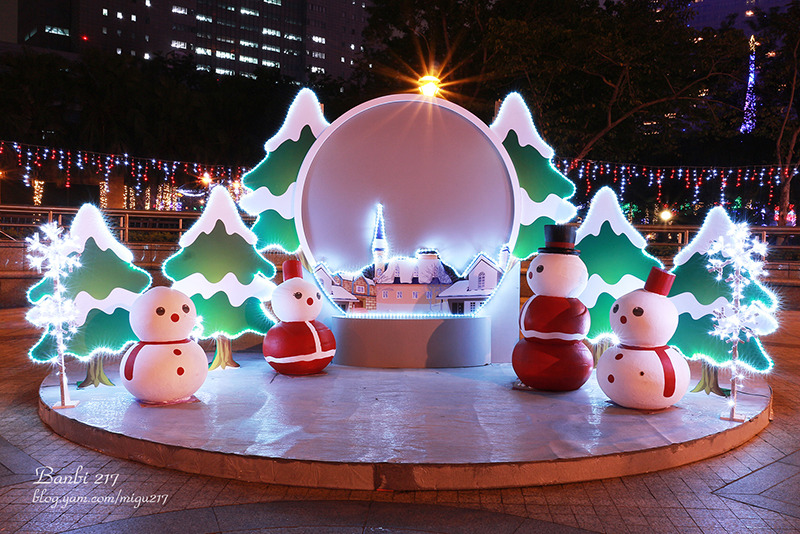 Banbi217 美食旅遊: 2013新北市歡樂耶誕城 聖誕節旅遊免費景點活動 (捷運板橋站,板橋車站)[文末附板橋美食]