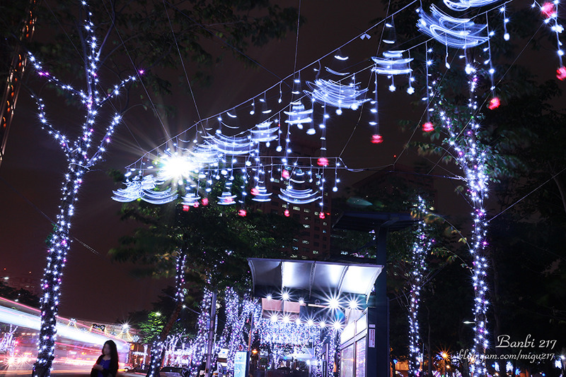 Banbi217 美食旅遊: 2013新北市歡樂耶誕城 聖誕節旅遊免費景點活動 (捷運板橋站,板橋車站)[文末附板橋美食]