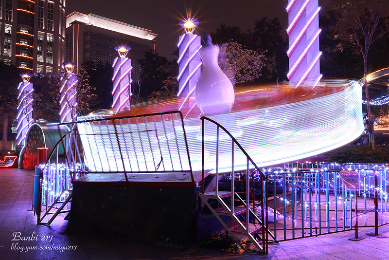 Banbi217 美食旅遊: 2013新北市歡樂耶誕城 聖誕節旅遊免費景點活動 (捷運板橋站,板橋車站)[文末附板橋美食]