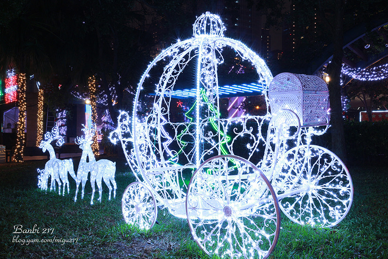 Banbi217 美食旅遊: 2013新北市歡樂耶誕城 聖誕節旅遊免費景點活動 (捷運板橋站,板橋車站)[文末附板橋美食]
