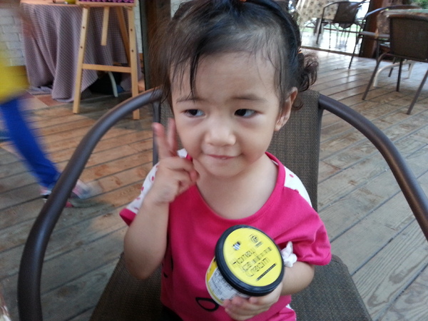 古坑綠色隧道：[雲林][景點]古坑綠色隧道+蜜蜂故事館半日遊~假日踩街好好玩