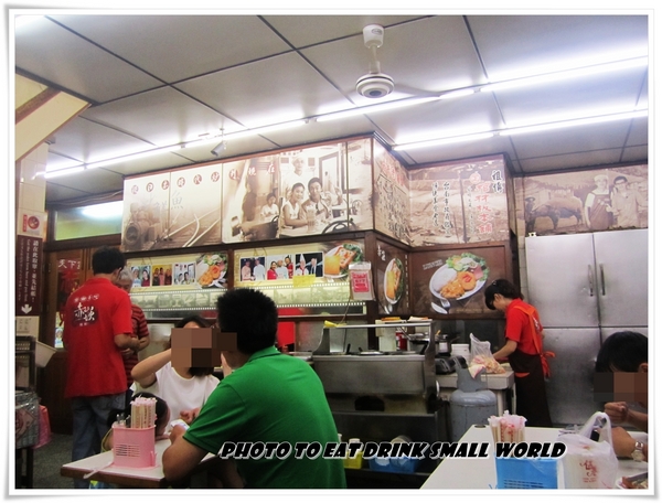 赤崁棺材板:老字號的棺材板~來到台南怎麼可以少了他