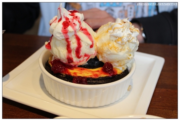 oh!Sweet Diner美式甜點餐廳:oh!Sweet Diner✪美味布朗尼~一吃就上癮❤【4訪】103.04.15