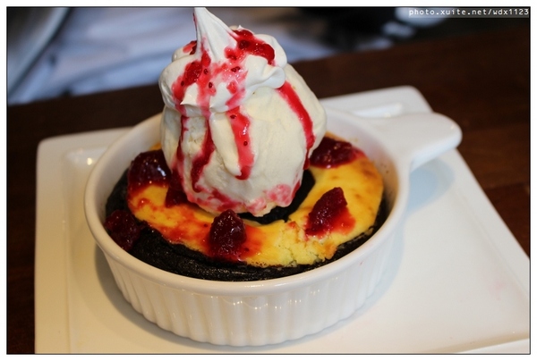 oh!Sweet Diner美式甜點餐廳:oh!Sweet Diner✪美味布朗尼~一吃就上癮❤【4訪】103.04.15