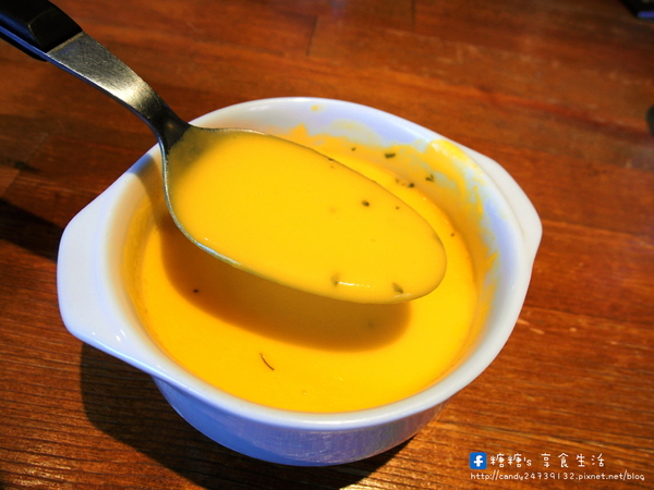 oh!Sweet Diner美式甜點餐廳:〖台中│美食〗oh!Sweet Diner美式甜點餐廳 ❤ 結合美味布朗尼的美式甜點餐廳,還有提供多樣料多味美的早午餐,餐點名子都超可愛!!