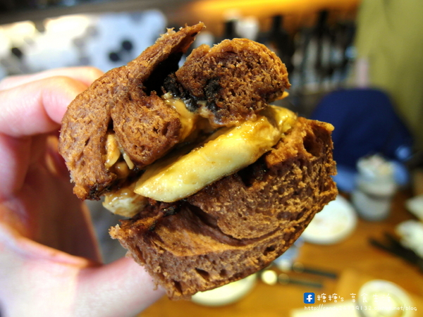 oh!Sweet Diner美式甜點餐廳:〖台中│美食〗oh!Sweet Diner美式甜點餐廳 ❤ 結合美味布朗尼的美式甜點餐廳,還有提供多樣料多味美的早午餐,餐點名子都超可愛!!