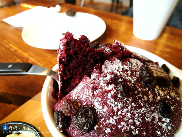 oh!Sweet Diner美式甜點餐廳:〖台中│美食〗oh!Sweet Diner美式甜點餐廳 ❤ 結合美味布朗尼的美式甜點餐廳,還有提供多樣料多味美的早午餐,餐點名子都超可愛!!