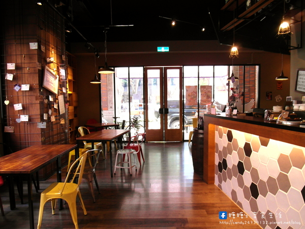 oh!Sweet Diner美式甜點餐廳:〖台中│美食〗oh!Sweet Diner美式甜點餐廳 ❤ 結合美味布朗尼的美式甜點餐廳,還有提供多樣料多味美的早午餐,餐點名子都超可愛!!