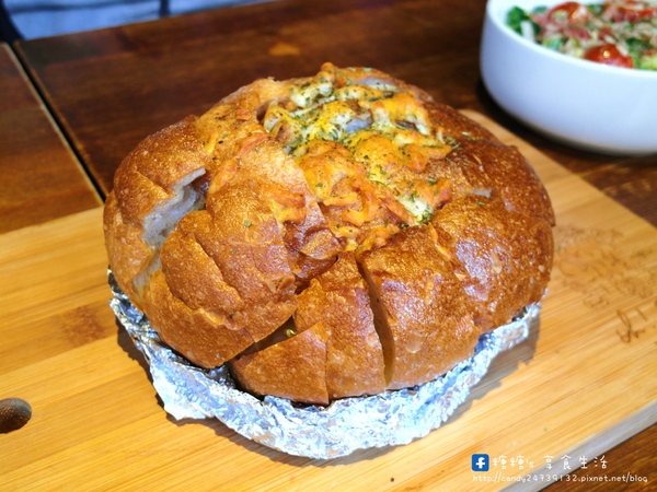 oh!Sweet Diner美式甜點餐廳:〖台中│美食〗oh!Sweet Diner美式甜點餐廳 ❤ 結合美味布朗尼的美式甜點餐廳,還有提供多樣料多味美的早午餐,餐點名子都超可愛!!