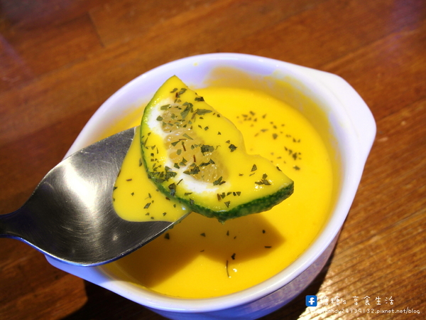 oh!Sweet Diner美式甜點餐廳:〖台中│美食〗oh!Sweet Diner美式甜點餐廳 ❤ 結合美味布朗尼的美式甜點餐廳,還有提供多樣料多味美的早午餐,餐點名子都超可愛!!