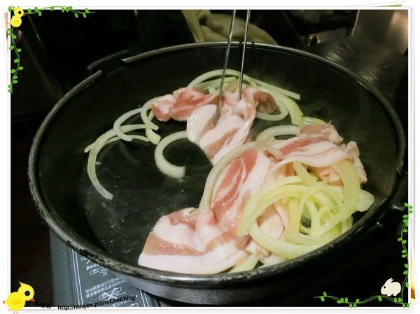 台北-本沐食堂-美味的壽喜燒吃到飽-炒洋蔥豬肉